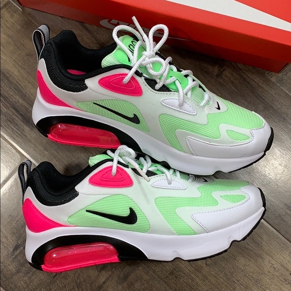 W NIKE AIR MAX 200 white/hyper pink - Picture 15 of 16